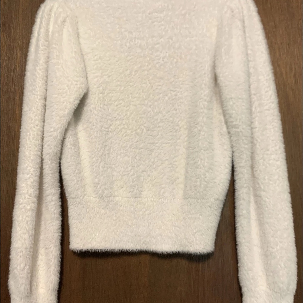 Astr The Label Anthropology Fuzzy White Scoop Neck Sweater - Picture 10 of 10